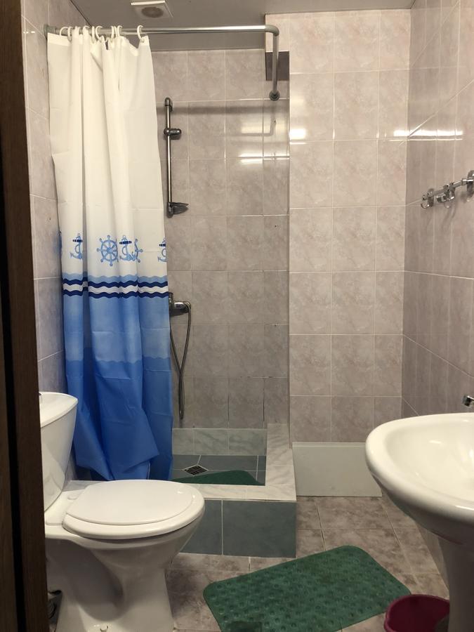 Guest House Zvanba Gagra Buitenkant foto
